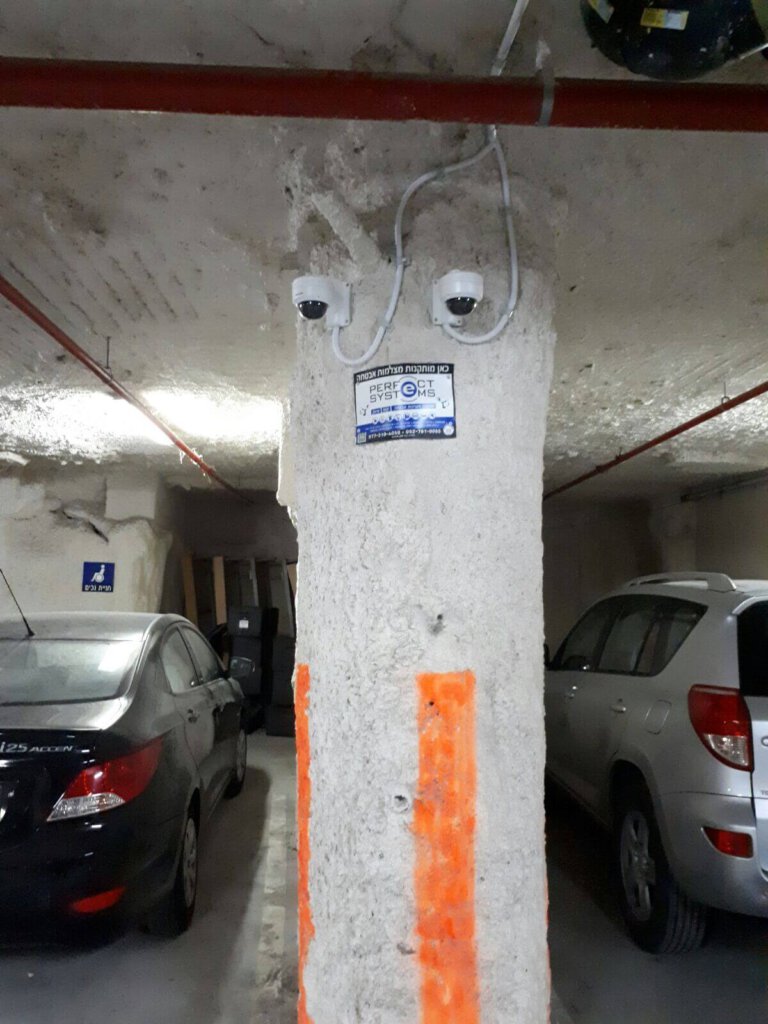 פתרונות מצלמות אבטחה עם דיבי. הקידום המוביל בתחום האבטחה בחדרי דיבי ומבצעים מעקב וניתוח מובילים.